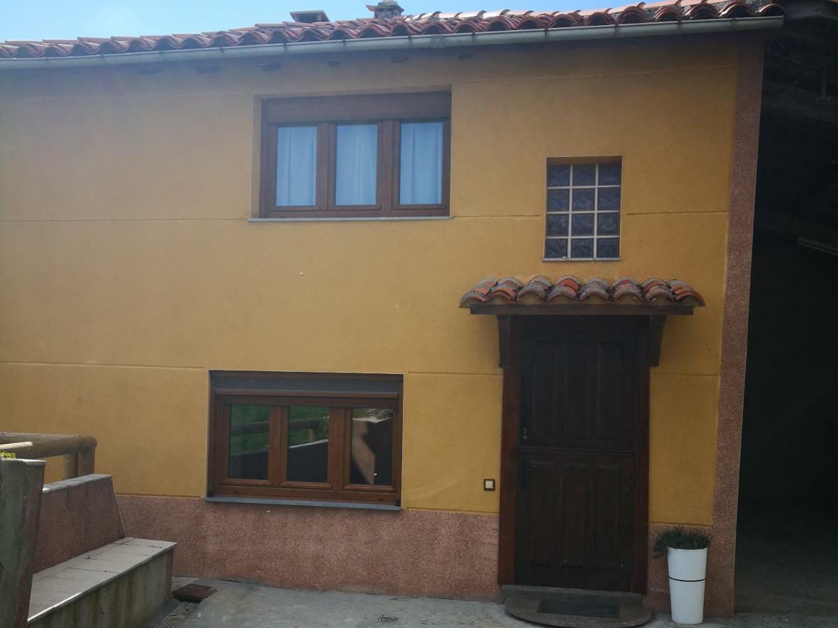 萨拉斯 Casa Nueva旅馆 外观 照片